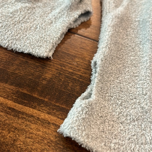 BAREFOOT DREAMS cozychic lite sweater - Picture 4 of 5